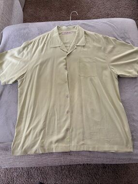 Tommy Bahama Pale Lime Green 100% Silk Short-Sleeve Camp Shirt